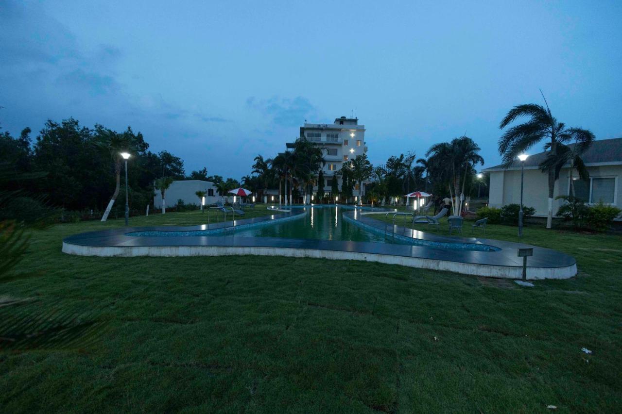 Samudra Resorts And Spa ปูรี ภายนอก รูปภาพ